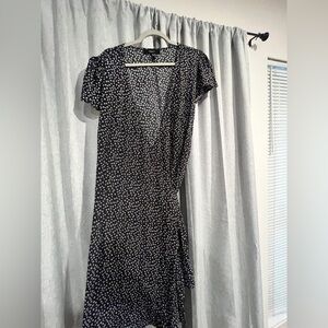 Forever 21 Black and White Floral Midi Wrap Dress